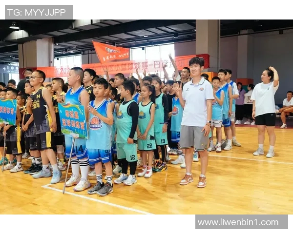 黄梅独山姚明的传奇人生与篮球梦想的交汇之旅