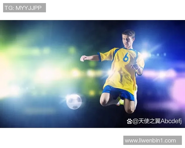 在绿茵场上追逐梦想模仿足球明星的成长之路 在绿茵场上追逐梦想模仿足球明星的成长之路