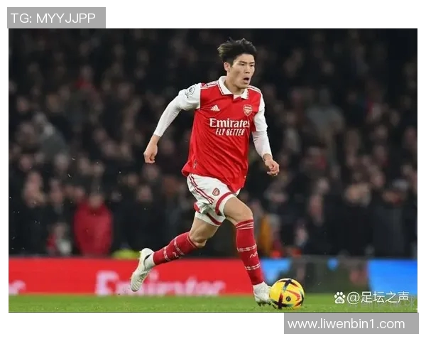 90后足球明星后卫的崛起与挑战解析