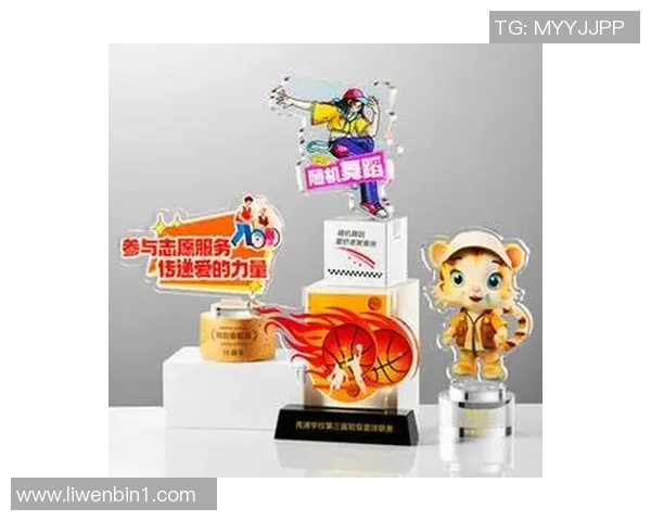 足球明星伊布立牌引领潮流成时尚新宠吸引众多粉丝关注与追捧